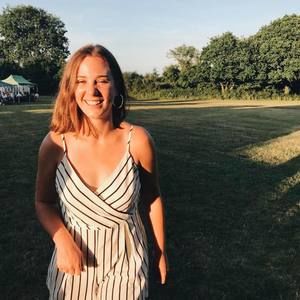 Meet your Posher, Tess